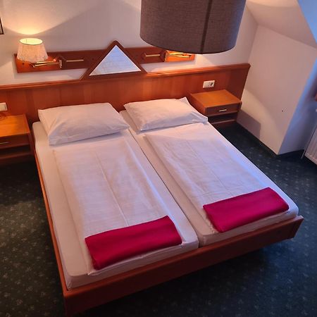 Hotel Jerolitsch Krumpendorf Εξωτερικό φωτογραφία