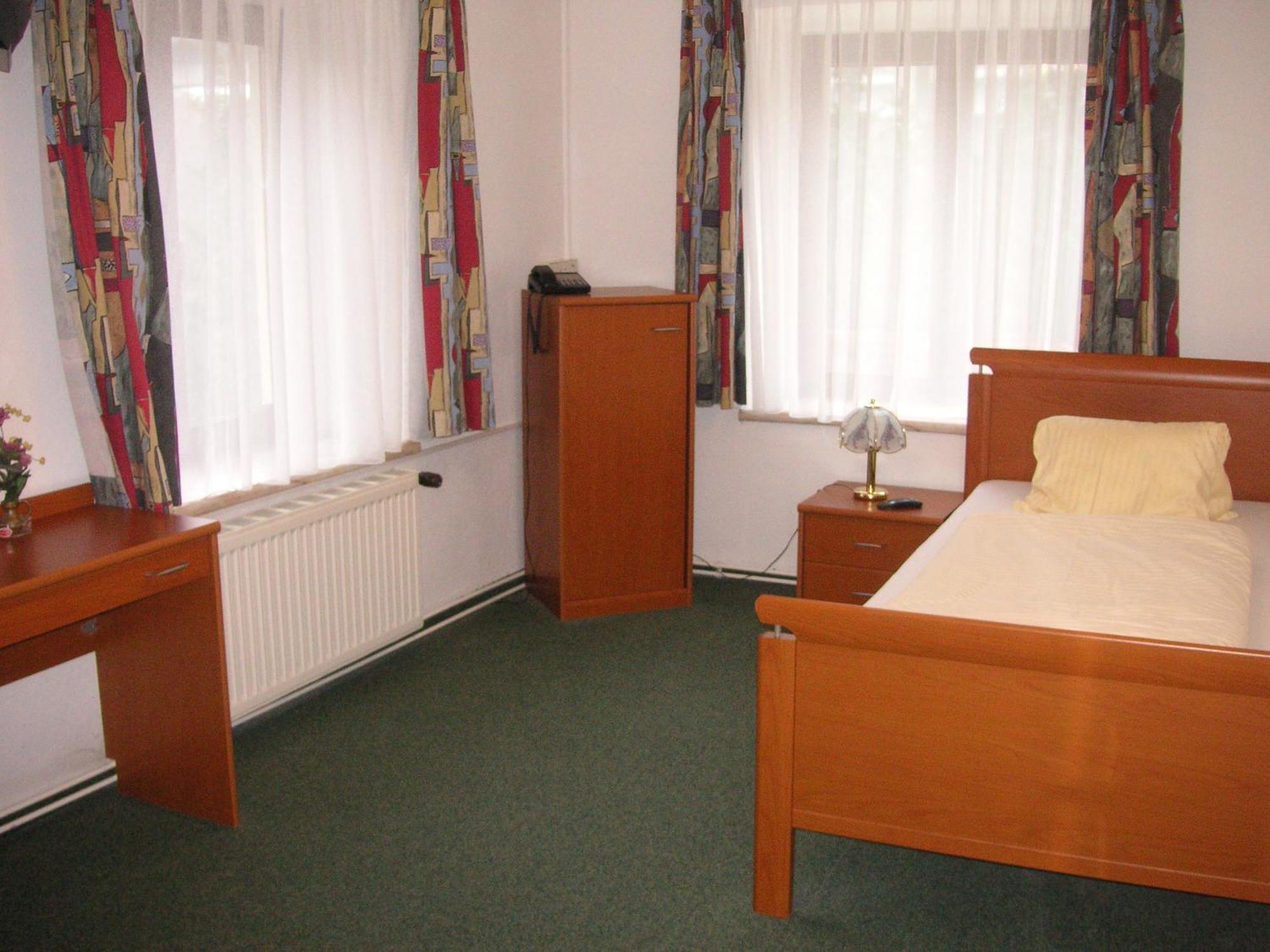 Hotel Jerolitsch Krumpendorf Εξωτερικό φωτογραφία